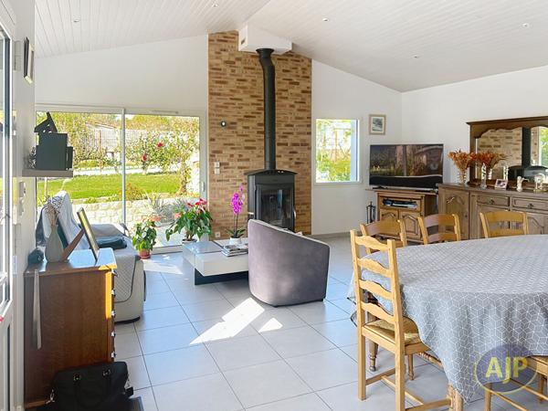 Vente maison Saint Etienne De Montluc : 540 000 € - AJP Immobilier Savenay