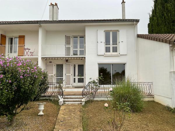 Maison à POITIERS, 86000 - 4 pièces 98m²