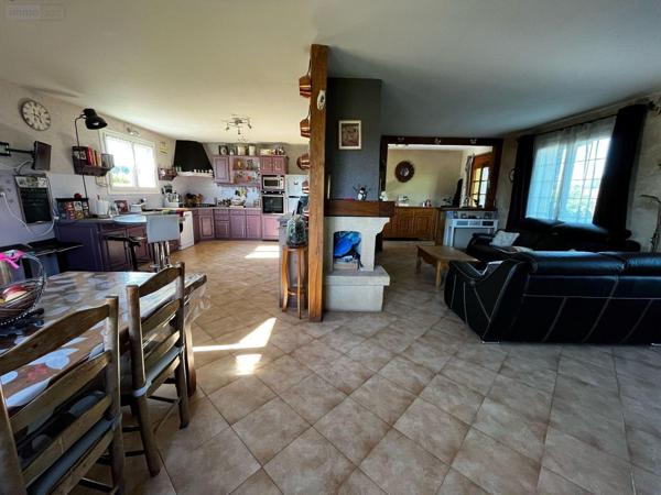 Maison à vendre à Lacapelle-Marival dans le Lot (46120), ref : 46030/MAIS/417