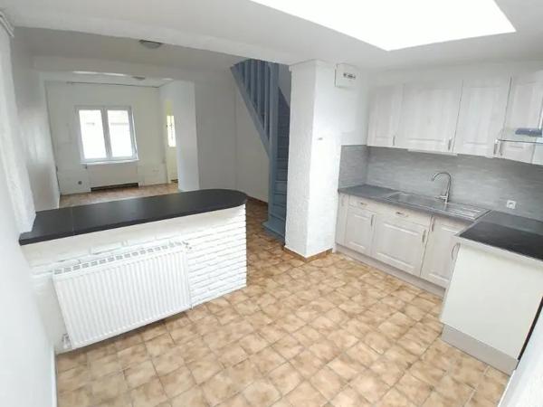 Maison à louer 5 pièces 68.07m² Armentières (59280)
