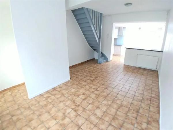 Maison à louer 5 pièces 68.07m² Armentières (59280)