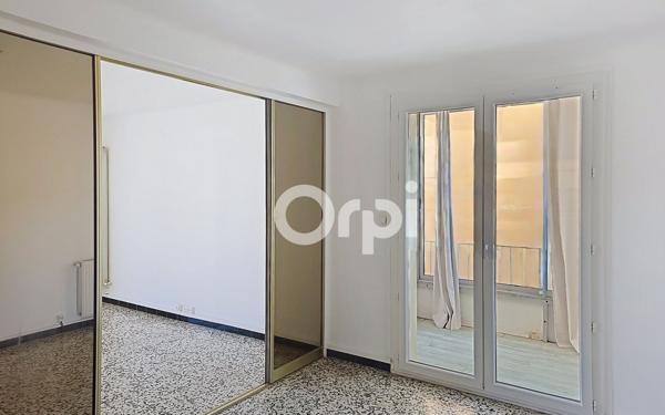 Appartement à vendre    2 pièces • 48,80 m2 Six-Fours-les-Plages