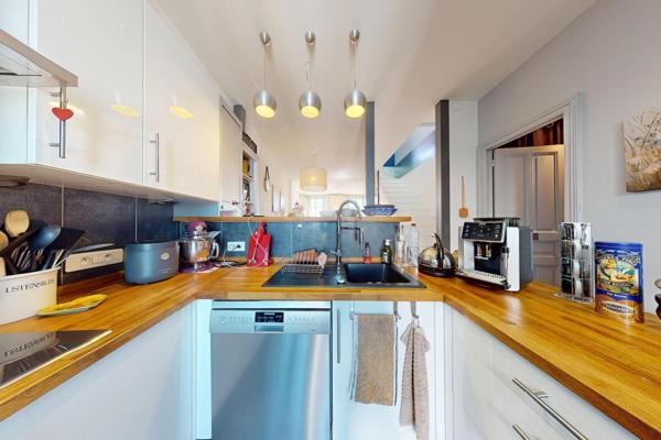 Magnifique duplex T4 climatisé au dernier étage – secteur rue Pichon / Place des Vosges