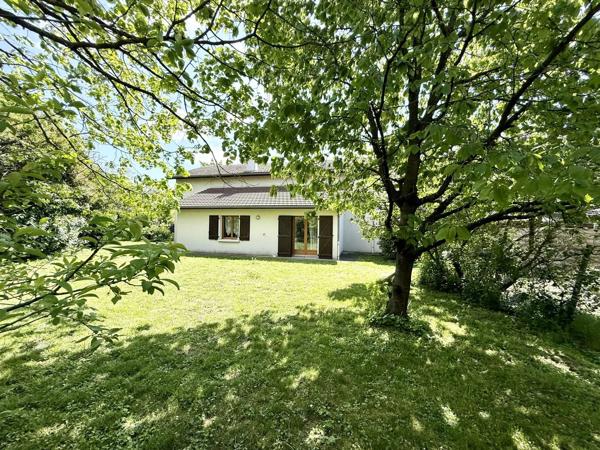 Maison 4 chambres, jardin 680 m²