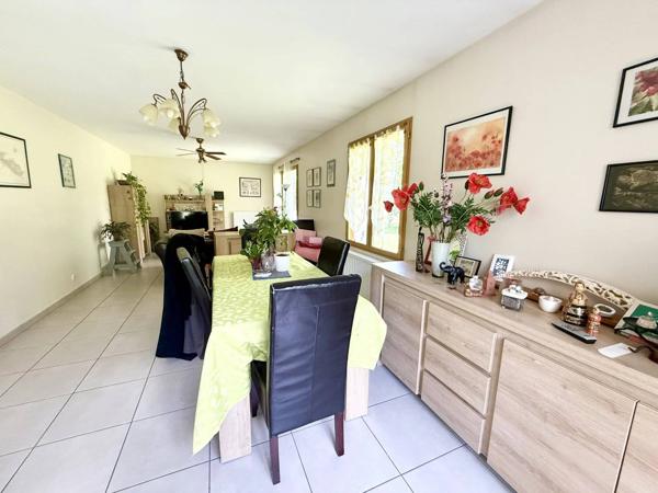 Maison 4 chambres, jardin 680 m²