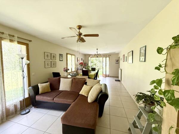 Maison 4 chambres, jardin 680 m²