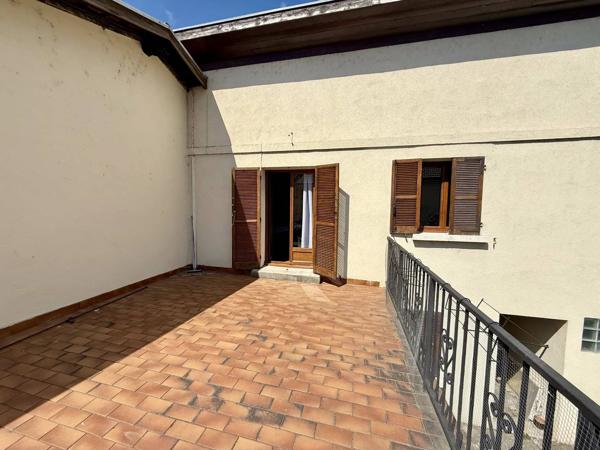 Maison 4 chambres, jardin 680 m²