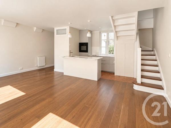 Immeuble à vendre  134,20 m 2   PARIS  - 75003