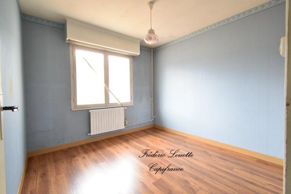 Maison à vendre 7 pièces DIZY (51) dissocié en 1 appartement et une maison plus 3 garages, 2 terrasses,