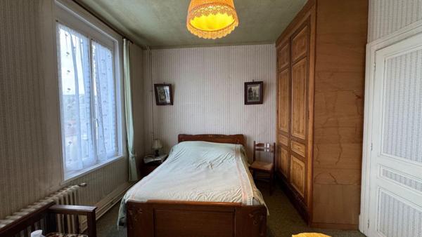 Maison  5 pièce(s) 117 m2  proche centre ville ABBEVILLE