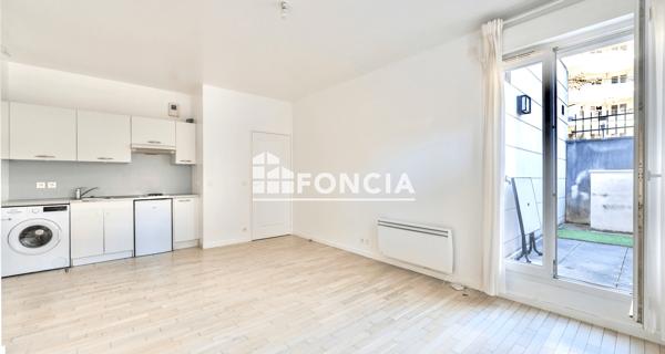À vendre Studio 27.49 m² - Courbevoie 92400