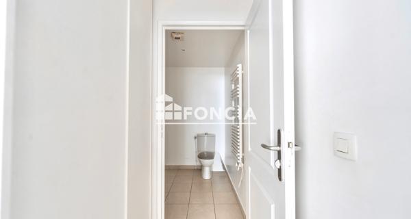 À vendre Studio 27.49 m² - Courbevoie 92400