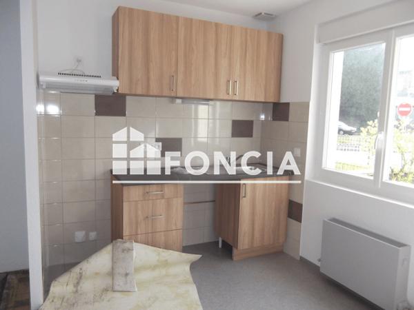 Location Maison 4 pièces 75.4 m² - 19 BOULEVARD JEAN JAURES Lacaune 81230