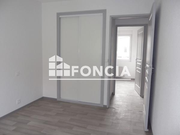 Location Maison 4 pièces 75.4 m² - 19 BOULEVARD JEAN JAURES Lacaune 81230