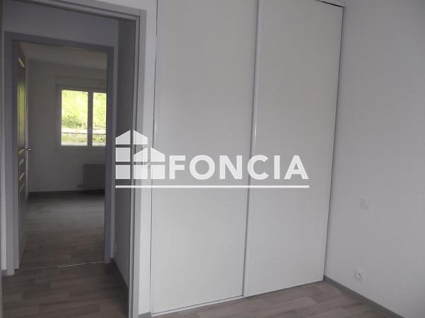 Location Maison 4 pièces 75.4 m² - 19 BOULEVARD JEAN JAURES Lacaune 81230