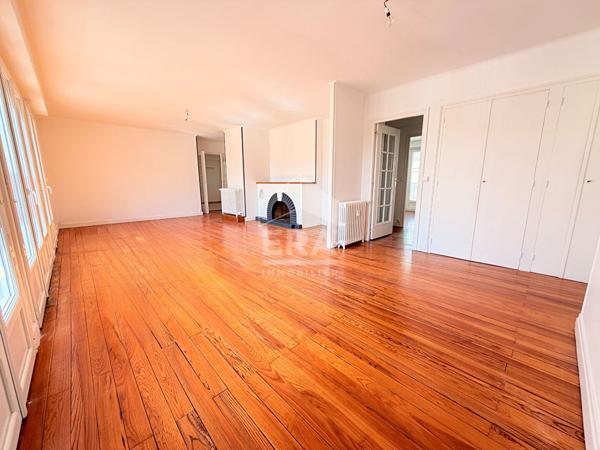 BOULOGNE SUR MER A VENDRE APPARTEMENT ASCENSEUR 3 CHAMBRES BALCON PARKING