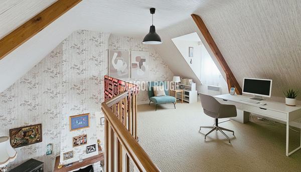 Propriété d'exception à Saint Gildas de Rhuys Deux maisons, 7 chambres, piscine chauffée, commerces et plages à pied