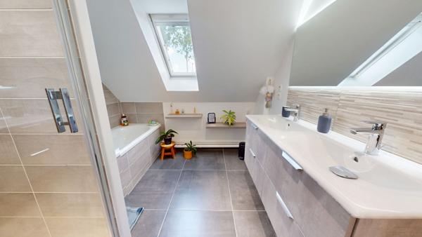 SANNERVILLE -  Maison de 106 m2 avec jardin et garage