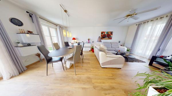 SANNERVILLE -  Maison de 106 m2 avec jardin et garage