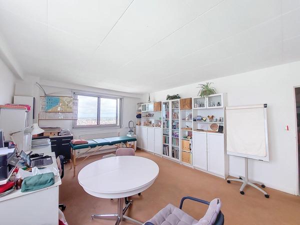 Appartement à vendre    4 pièces •  Vandoeuvre-lès-Nancy