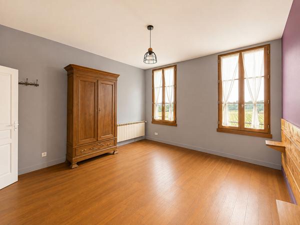 A LOUER MAISON DE 152 M2 HABITABLES AVEC VUE DOMINANTE SUR LES COTEAUX - SECTEUR LE PIAN SUR GARONNE , Langon