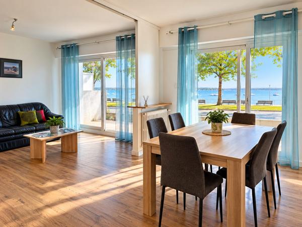 SAINT-NAZAIRE – T3 MEUBLÉ FACE MER – TERRASSE – VASTE PARC ARBORÉ