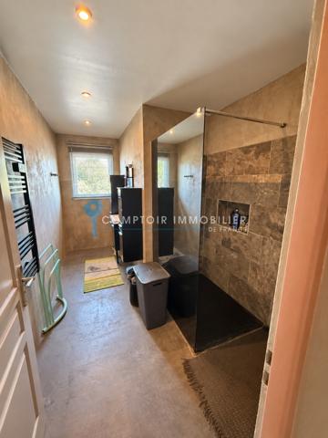 Maison 5 pièce(s) 4 chambre(s) 135 m²