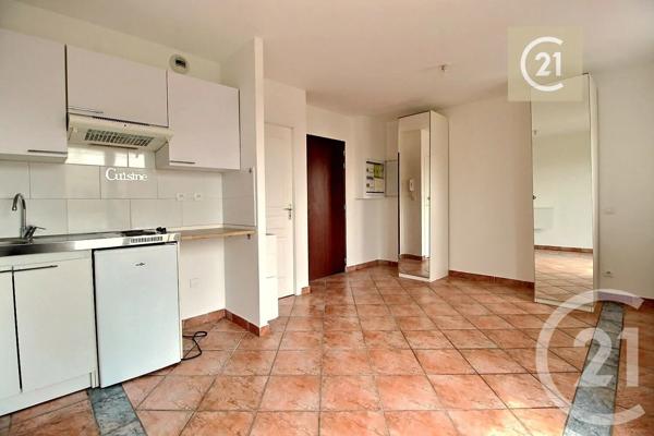 Appartement Studio à vendre  1 pièce - 22,12 m 2   LIVRY GARGAN  - 93