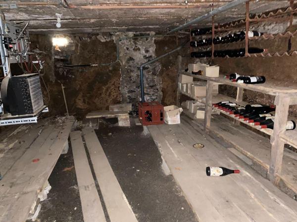 Maison à vendre à Anglards-de-Salers dans le Cantal (15380), ref : 15060/1061