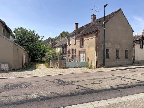 Maison 3 chambre(s) à vendre - Étigny, Yonne - 89