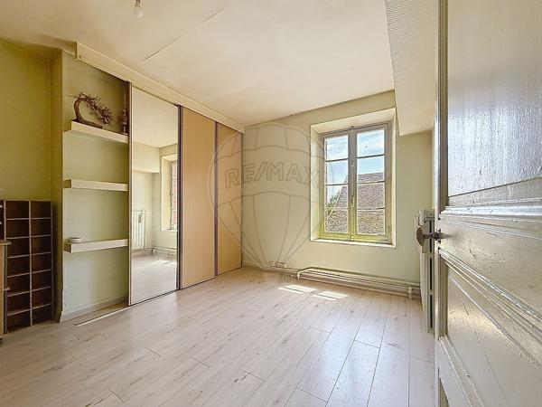 Maison 3 chambre(s) à vendre - Étigny, Yonne - 89
