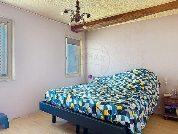 Maison 3 chambre(s) à vendre - Étigny, Yonne - 89