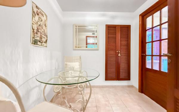 Appartement à vendre    2 pièces • 70 m2 Nice