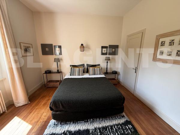 maison/villa 8 pièce(s) 260 m2