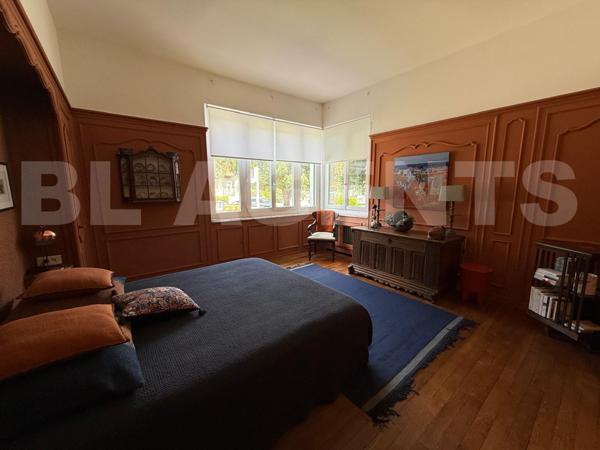 maison/villa 8 pièce(s) 260 m2