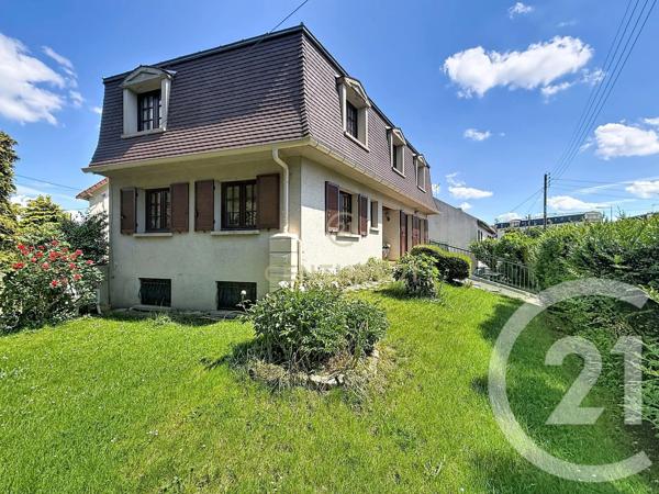 Maison à vendre  6 pièces - 172,49 m 2   NOISY LE GRAND  - 93