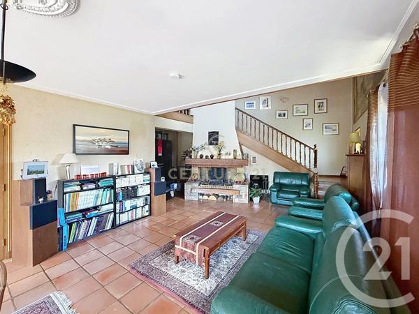 Maison à vendre  6 pièces - 172,49 m 2   NOISY LE GRAND  - 93