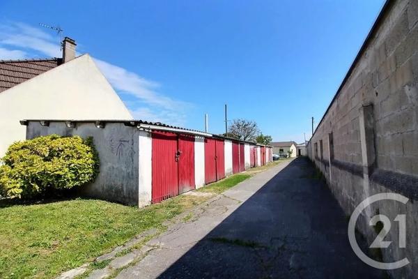 Maison à vendre  5 pièces - 161 m 2   ROSNY SOUS BOIS  - 93