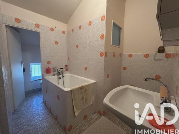 Maison à vendre 8 pièces 185 m² Bézenet