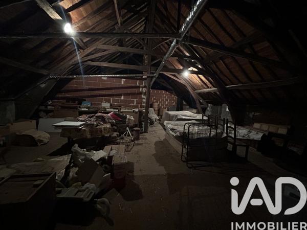 Maison à vendre 8 pièces 185 m² Bézenet