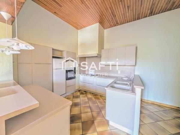 Mas Provençal de 340 m² sur 1795 m² de terrain