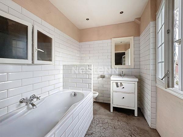 Appartement Lamorlaye 5 pièce(s) 200 m2, avec jardin privatif