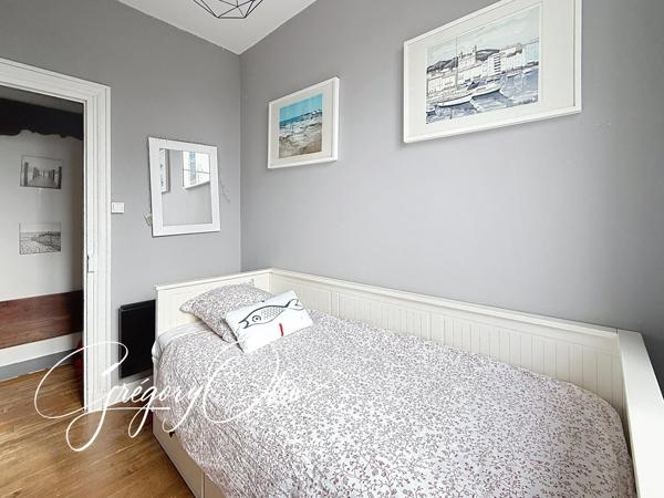 À 100 mètres de la mer