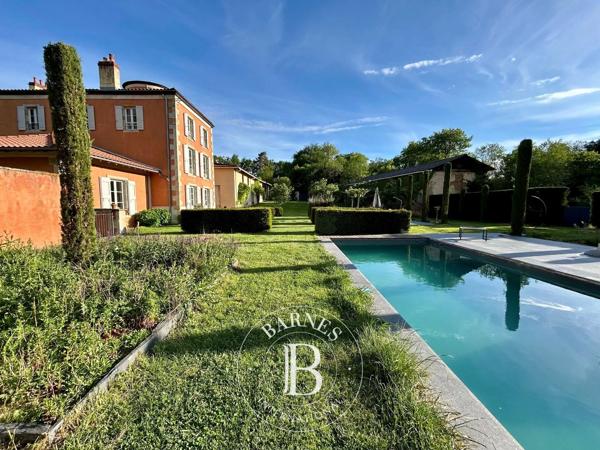 Lezoux, Propriété 5 Chambres -  360 m² à vendre