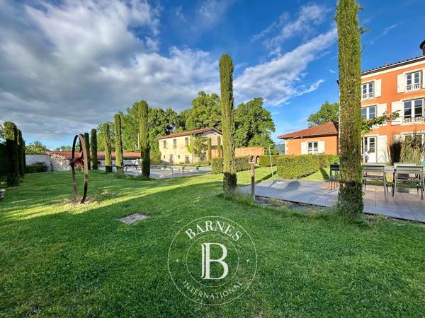 Lezoux, Propriété 5 Chambres -  360 m² à vendre