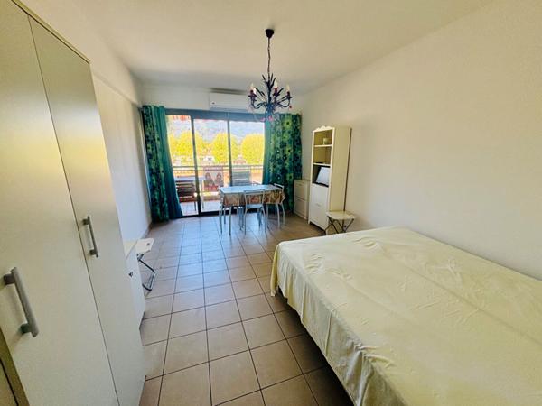 Appartement Moriani 1 pièce(s) 25.17 m2 avec piscine et accès plage