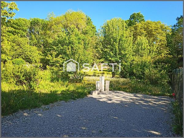 BEAU TERRAIN A CLERMONT PROCHE TOUTES COMMODITES