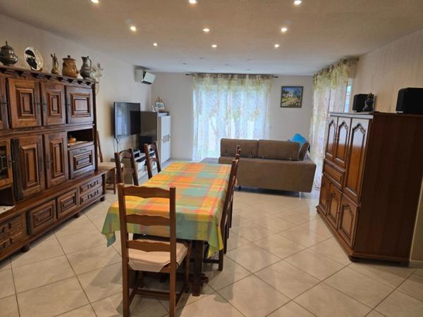 Maison à vendre 5 pièces VIAS (34)