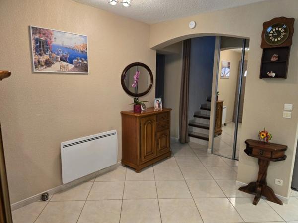 Maison à vendre 5 pièces VIAS (34)