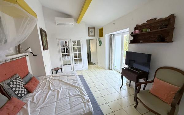 Maison à louer    4 pièces •  Sanary-sur-Mer